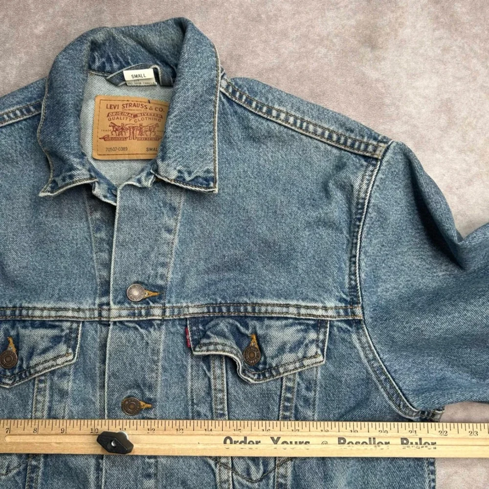 Vtg 90s Levis Mens 70507-0389 Denim Trucker Jacket Light Wash Blue Small Type 3 - Picture 2 of 5